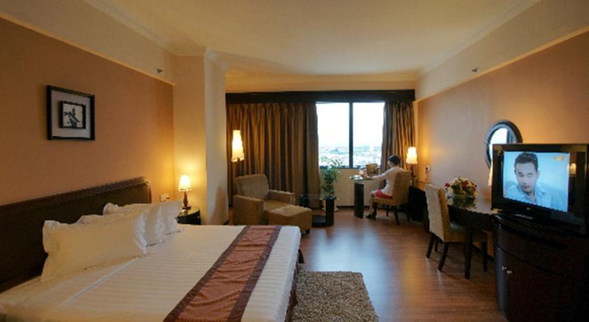 Hotel Crystal Crown Jb Johor Bahru