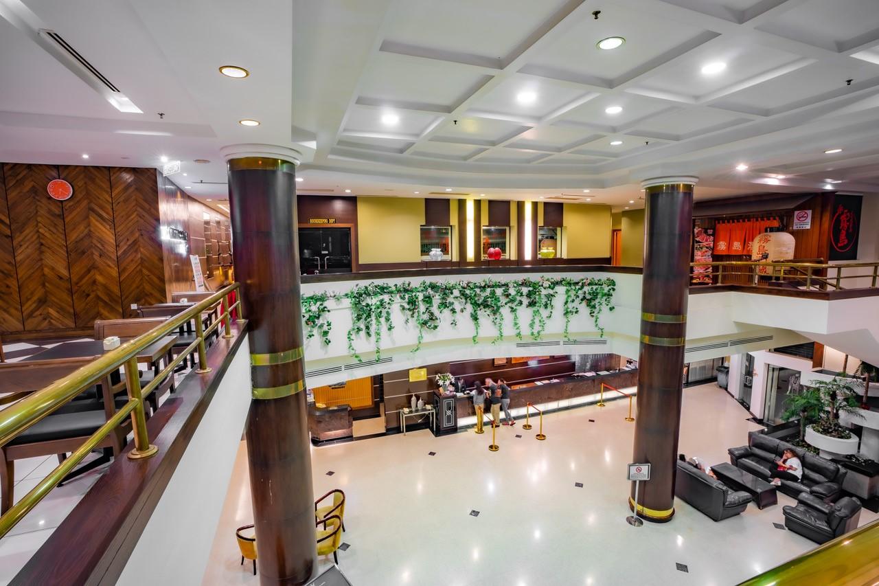 Hotel Crystal Crown Jb 3*