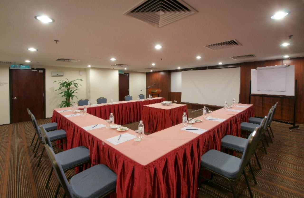 Crystal Crown Jb Hotel Johor Bahru